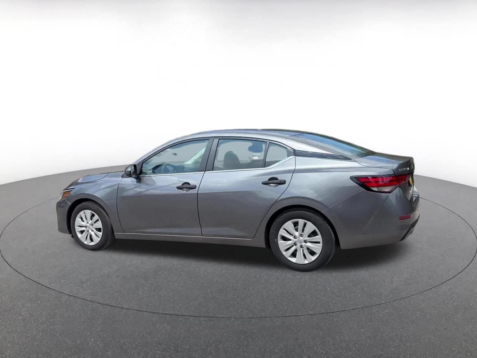 Thumbnail: 2025 Nissan Sentra - 9