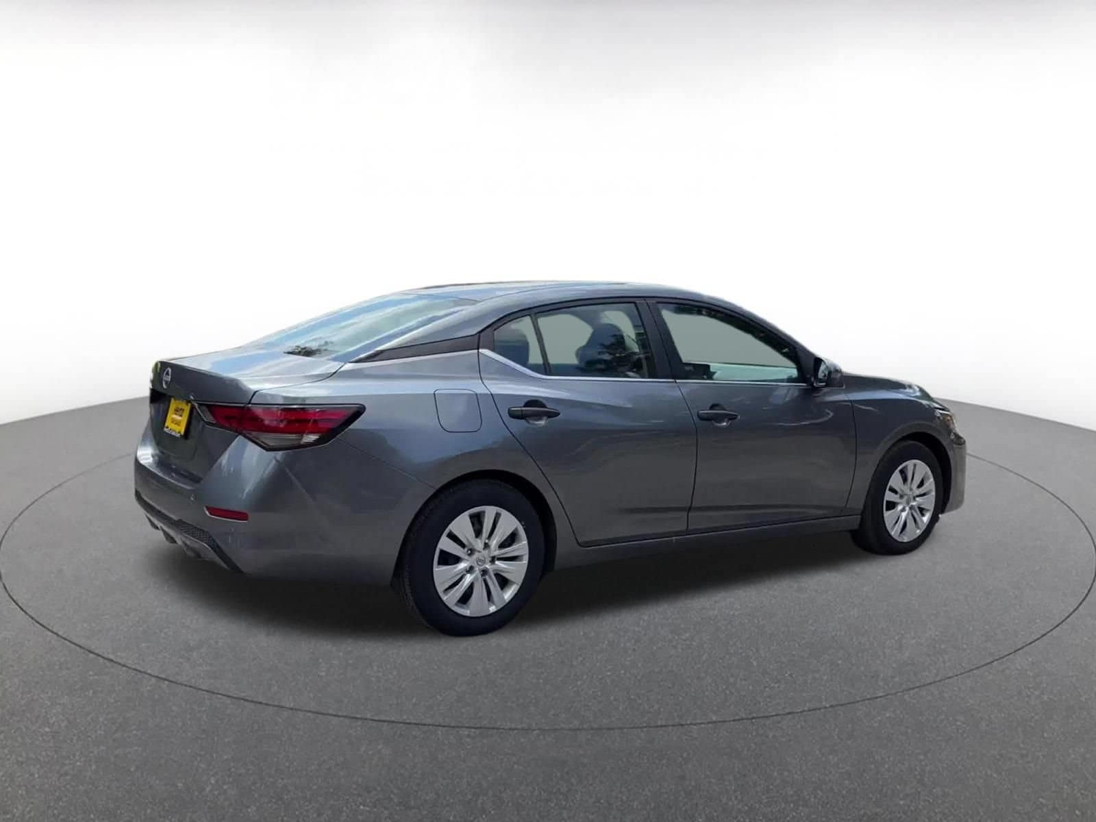 Thumbnail: 2025 Nissan Sentra - 14