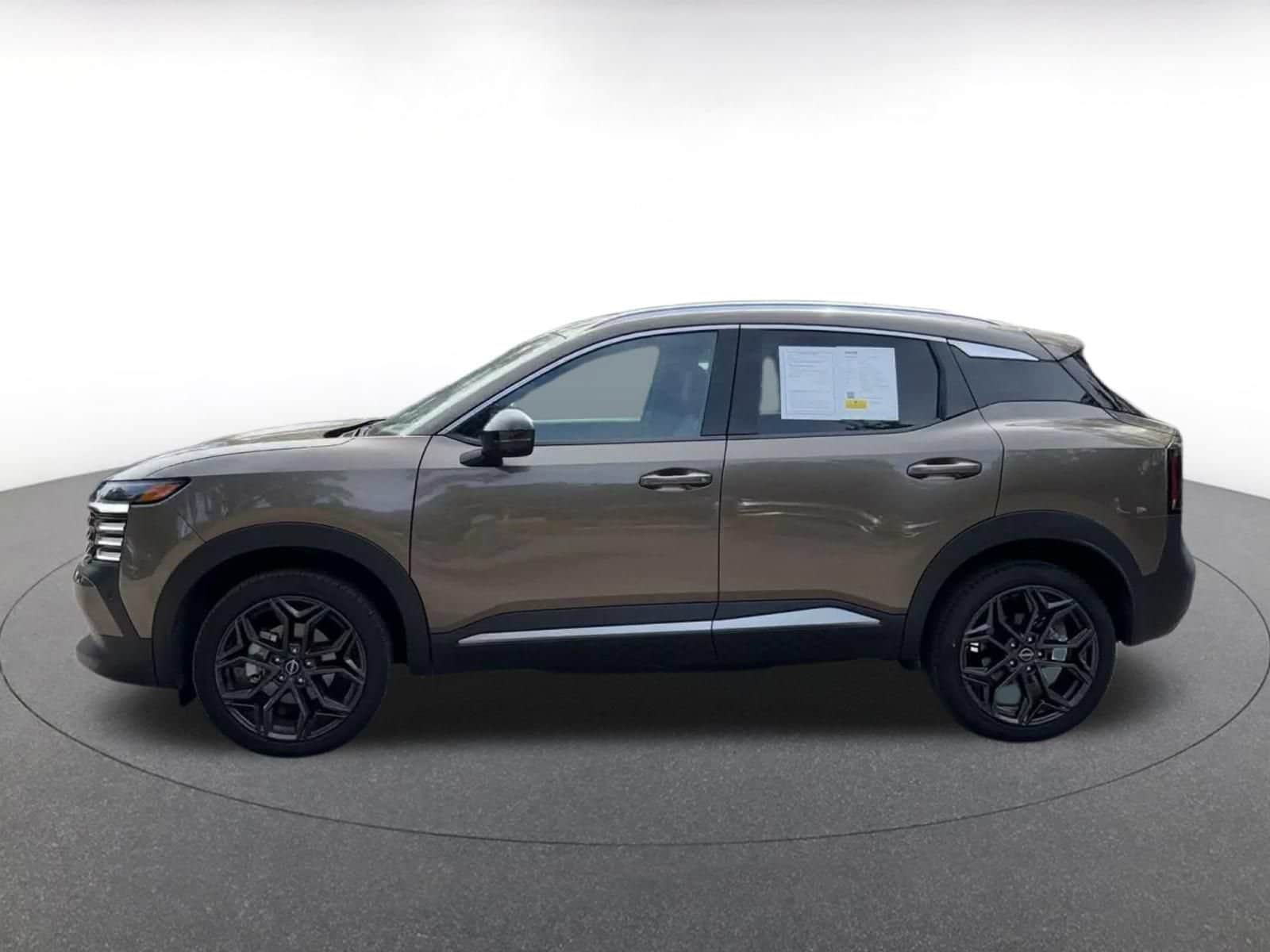 Thumbnail: 2026 Nissan Kicks - 8