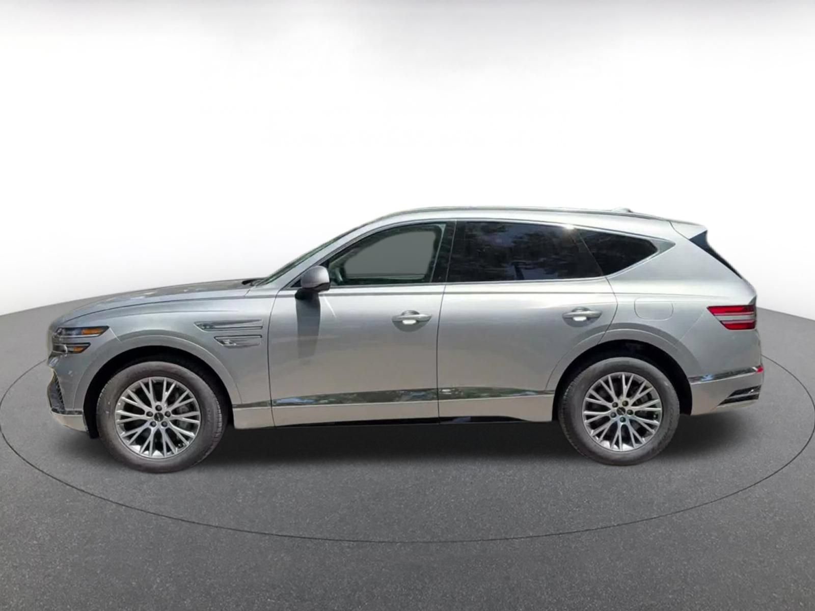 Thumbnail: 2026 Genesis GV80 - 8