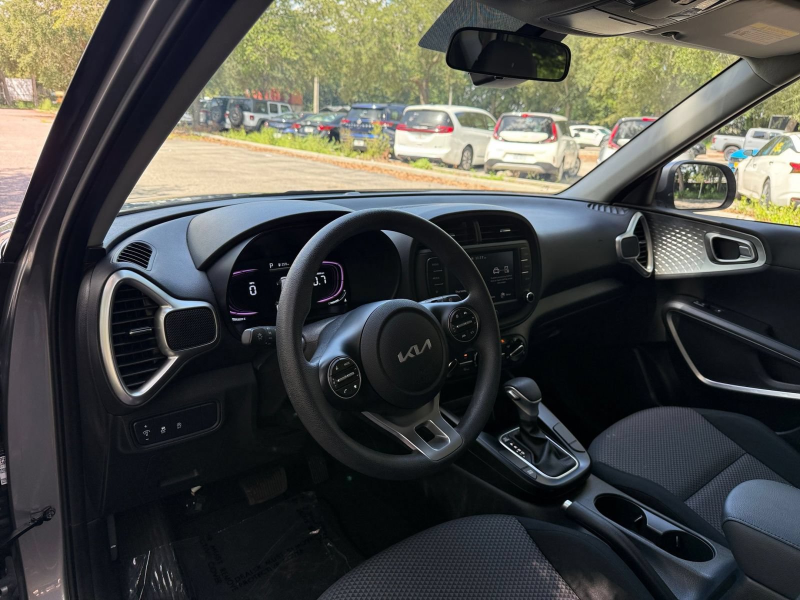 Thumbnail: 2025 Kia Soul - 30