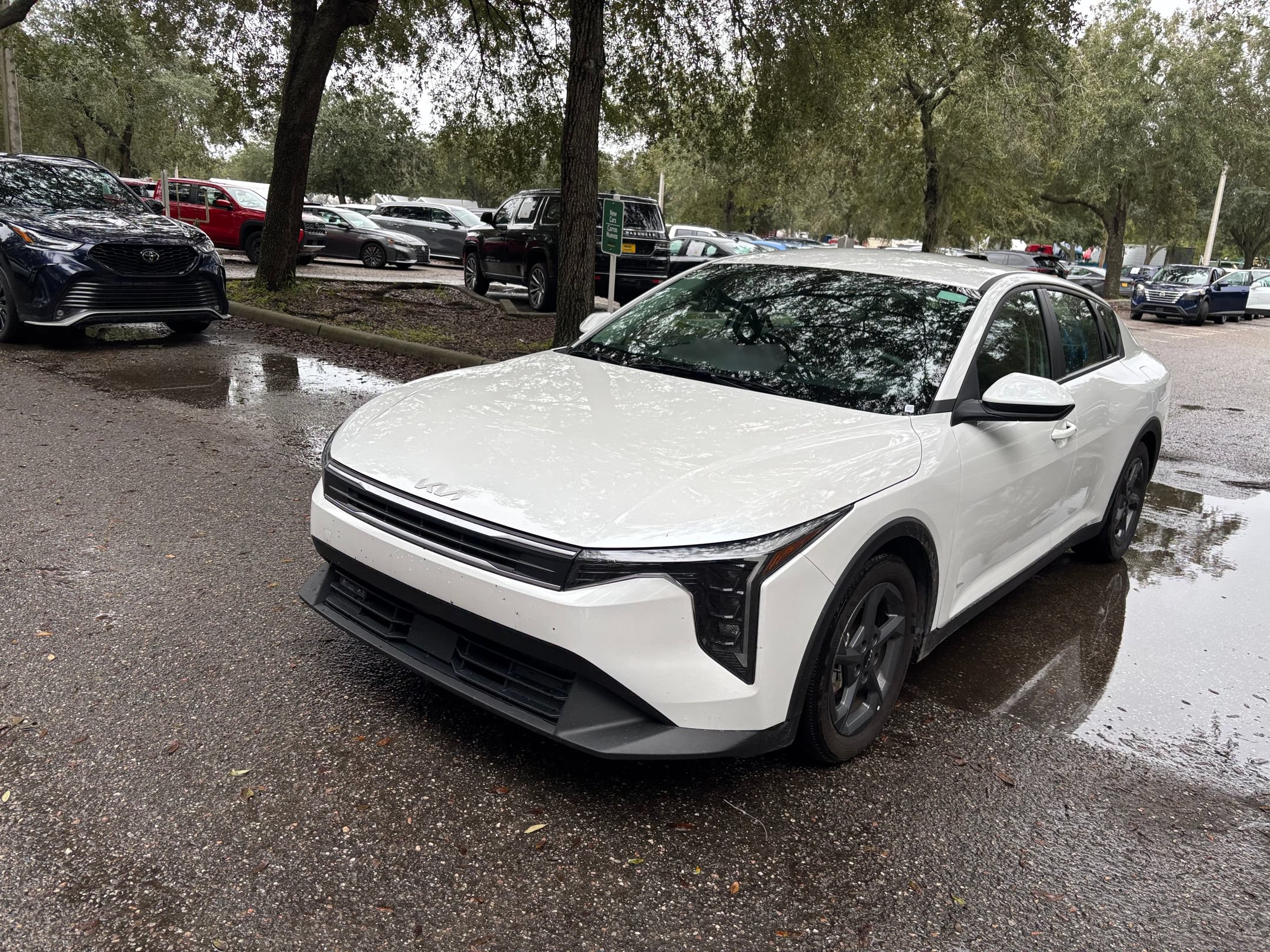 Thumbnail: 2026 Kia K4 - 9