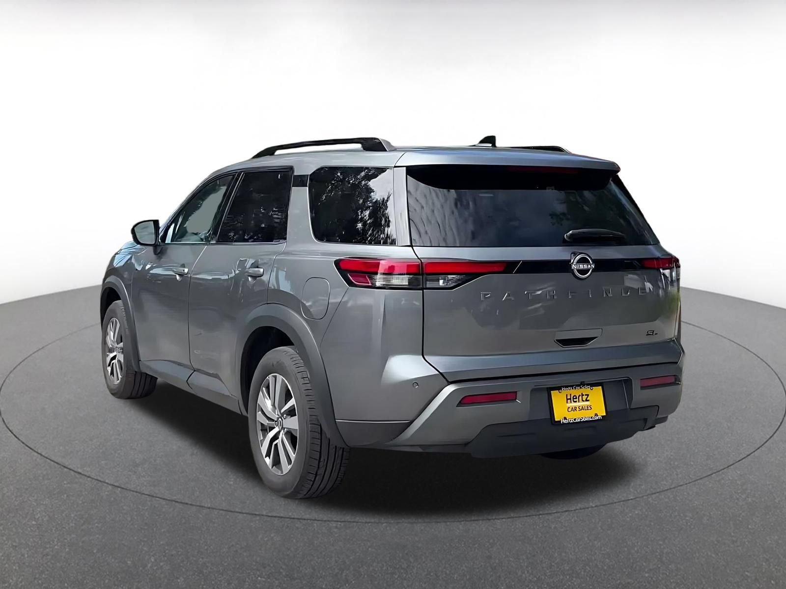 Thumbnail: 2026 Nissan Pathfinder - 10