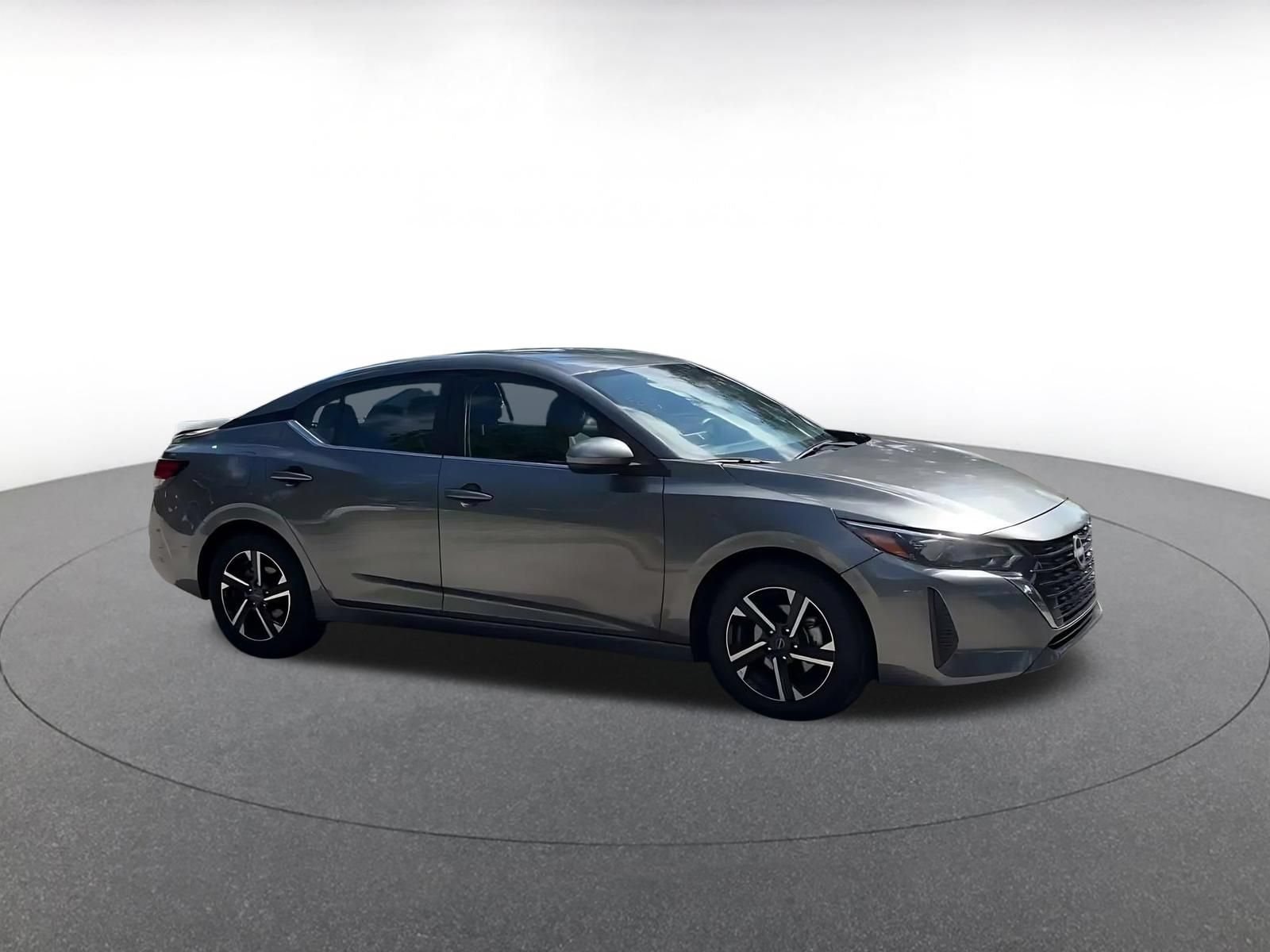 Thumbnail: 2025 Nissan Sentra - 2