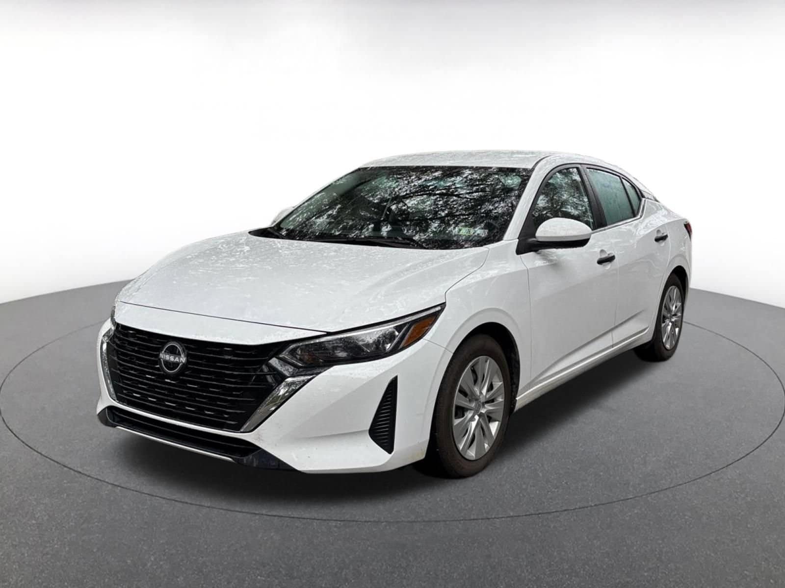 Thumbnail: 2025 Nissan Sentra - 3