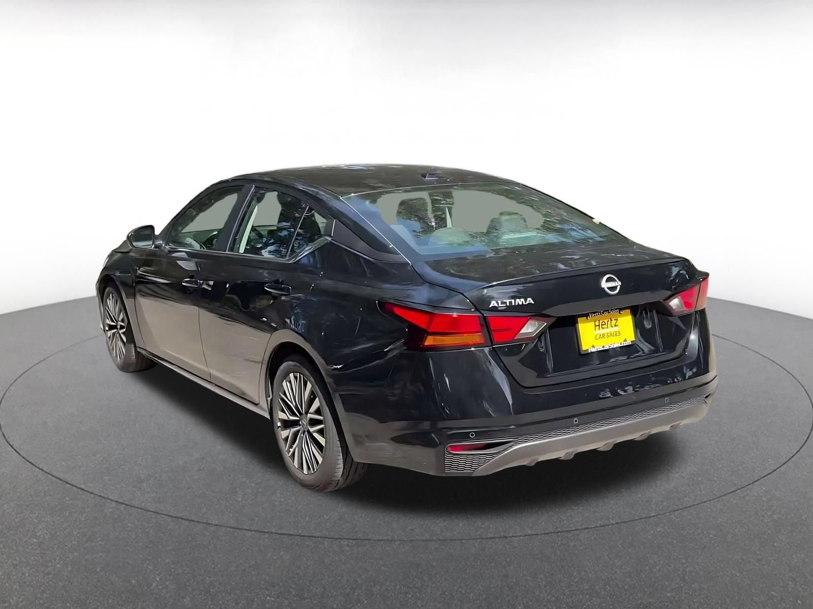 Thumbnail: 2026 Nissan Altima - 10
