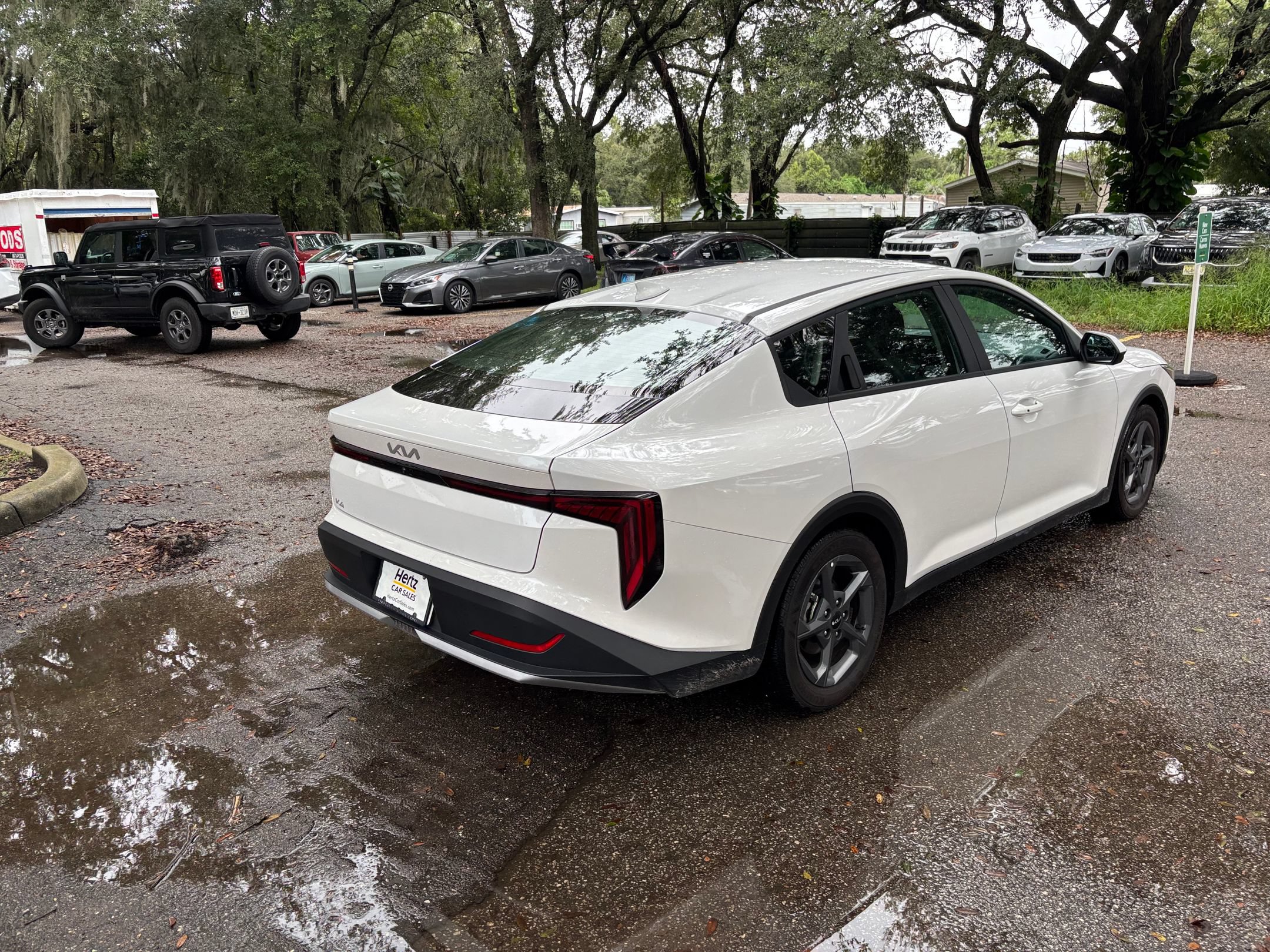 Thumbnail: 2026 Kia K4 - 14