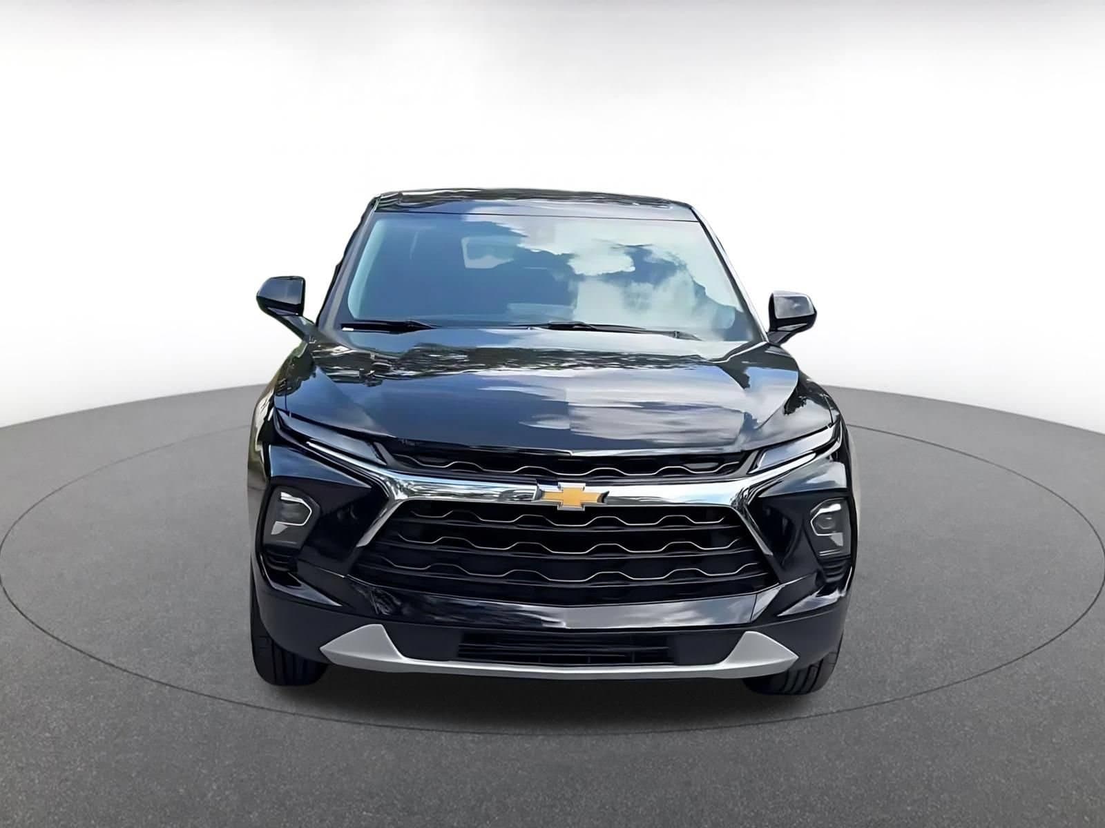 Thumbnail: 2026 Chevrolet Blazer - 4