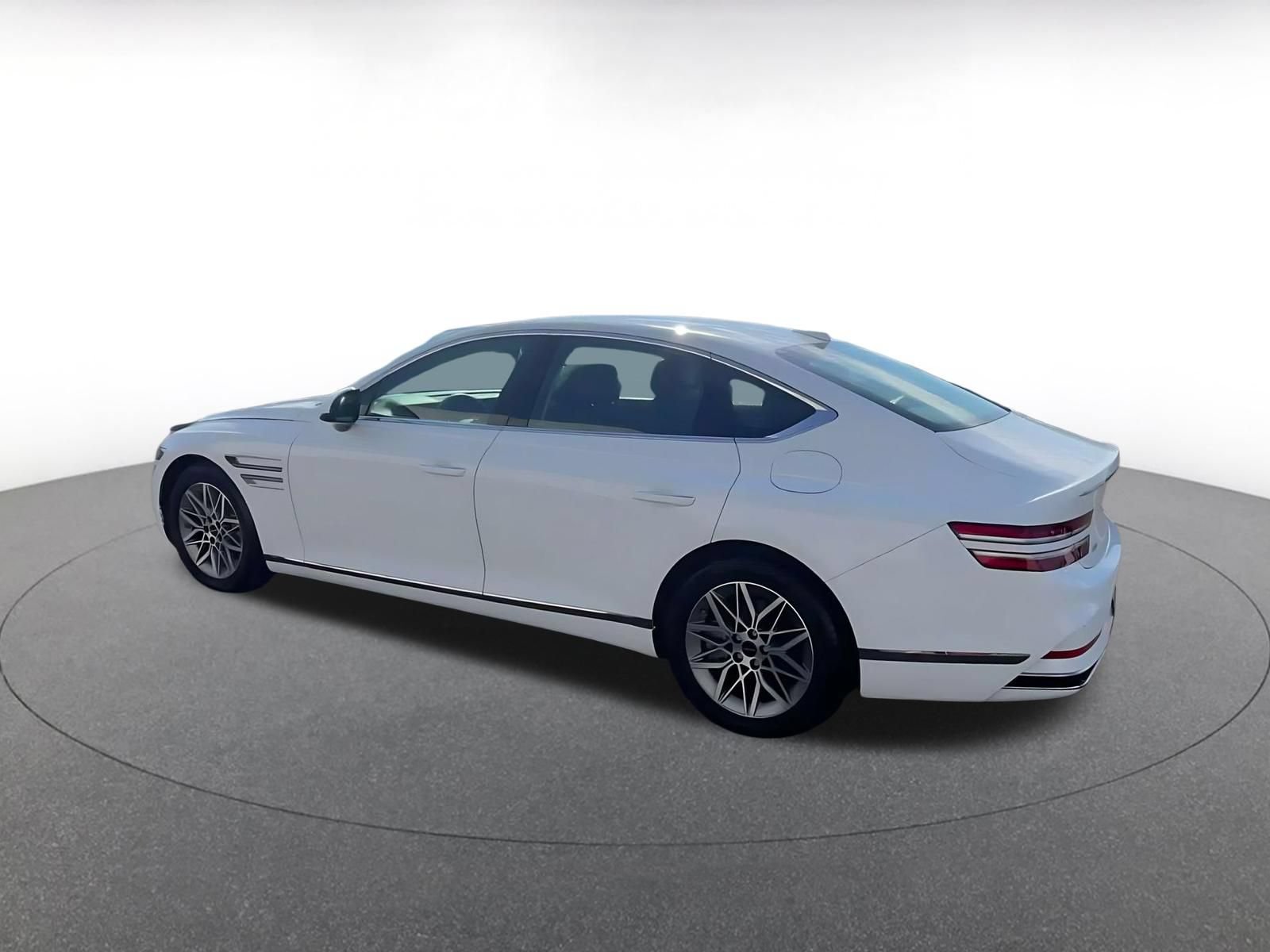 Thumbnail: 2026 Genesis G80 - 9