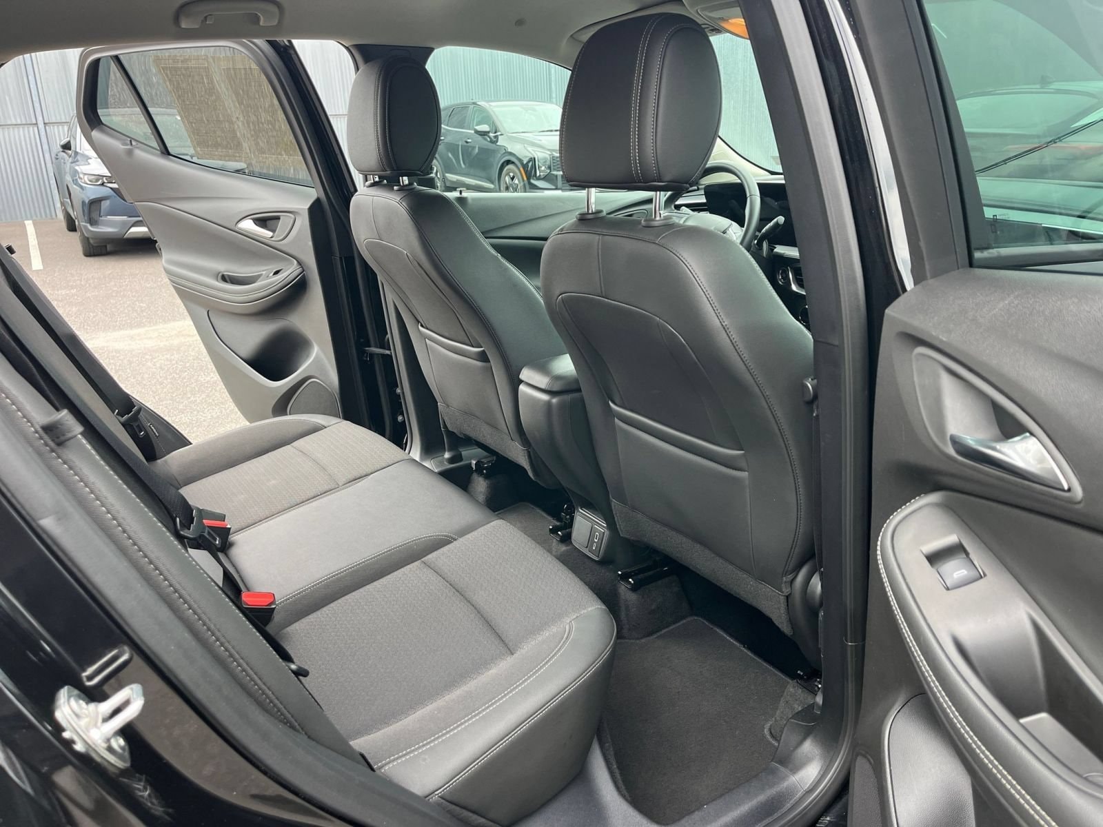 Thumbnail: 2025 Buick Encore GX - 25