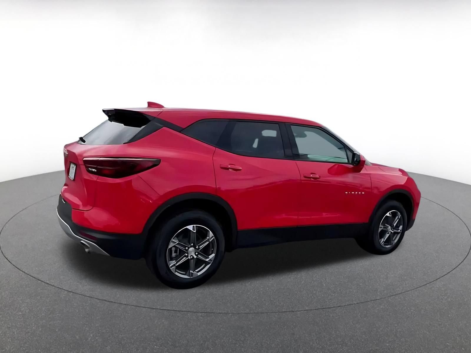 Thumbnail: 2026 Chevrolet Blazer - 13