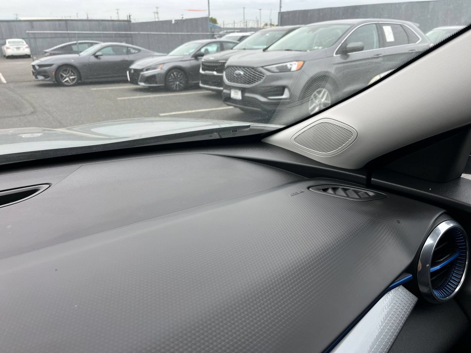 Thumbnail: 2025 Chevrolet Trax - 34
