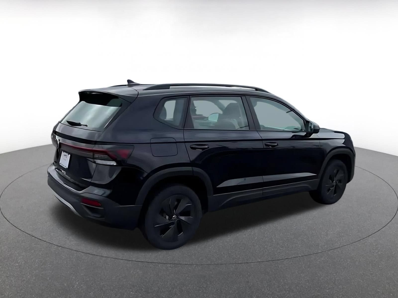 Thumbnail: 2026 Volkswagen Taos - 14