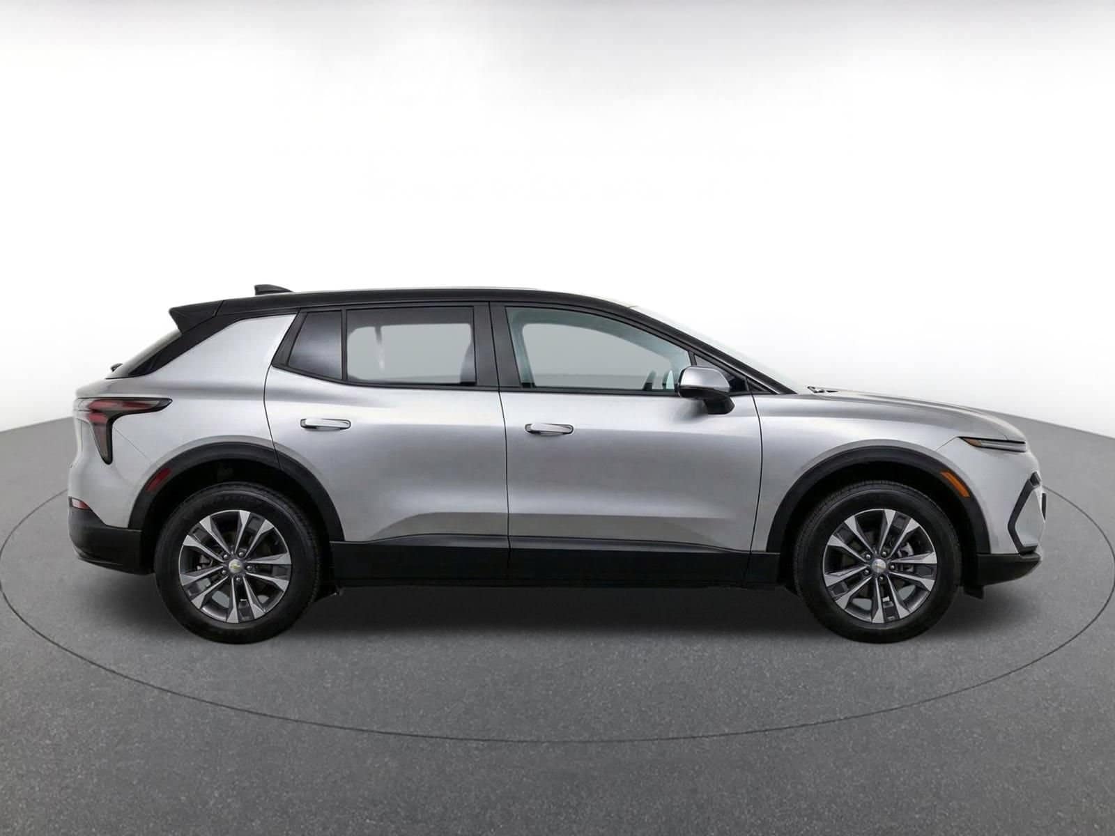 Thumbnail: 2025 Chevrolet Equinox - 13
