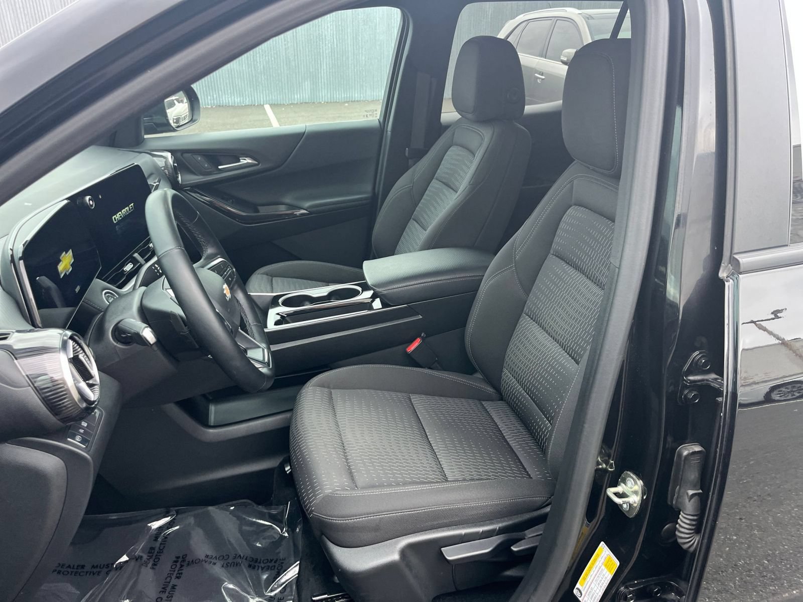 Thumbnail: 2025 Chevrolet Equinox - 35