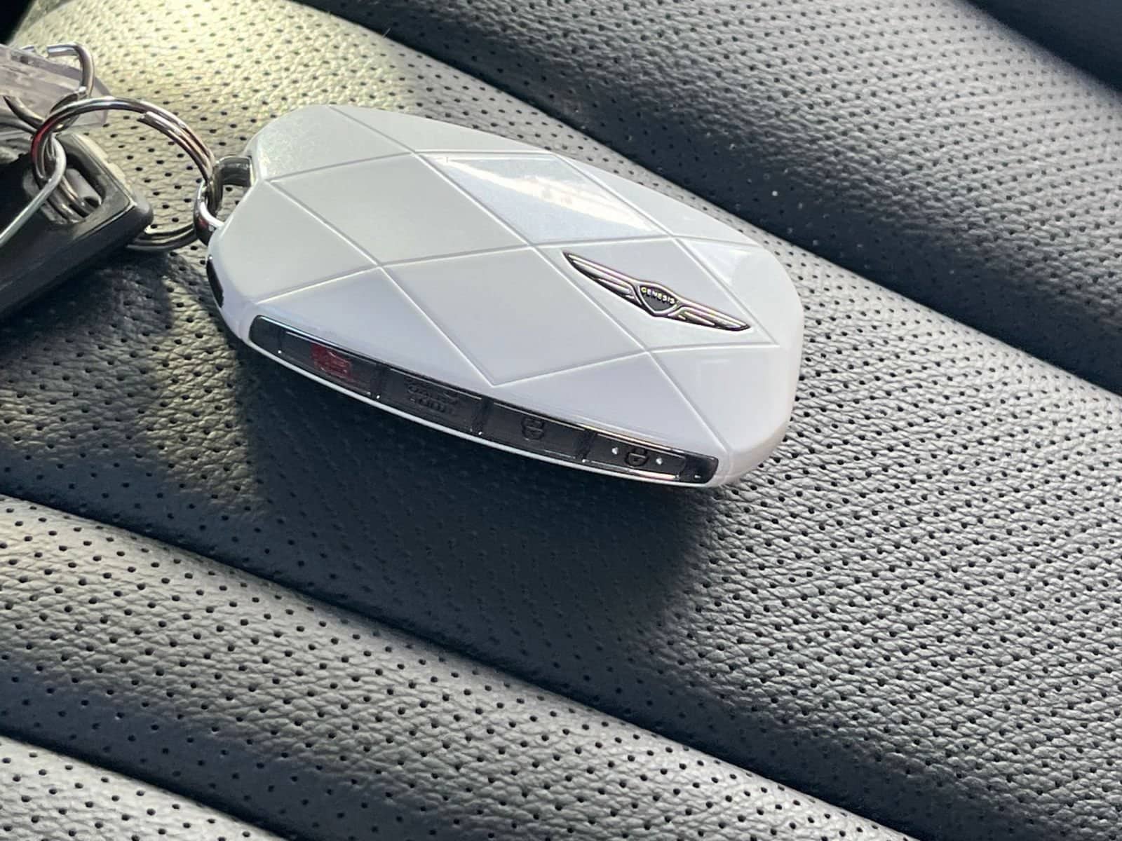Thumbnail: 2026 Genesis G80 - 20