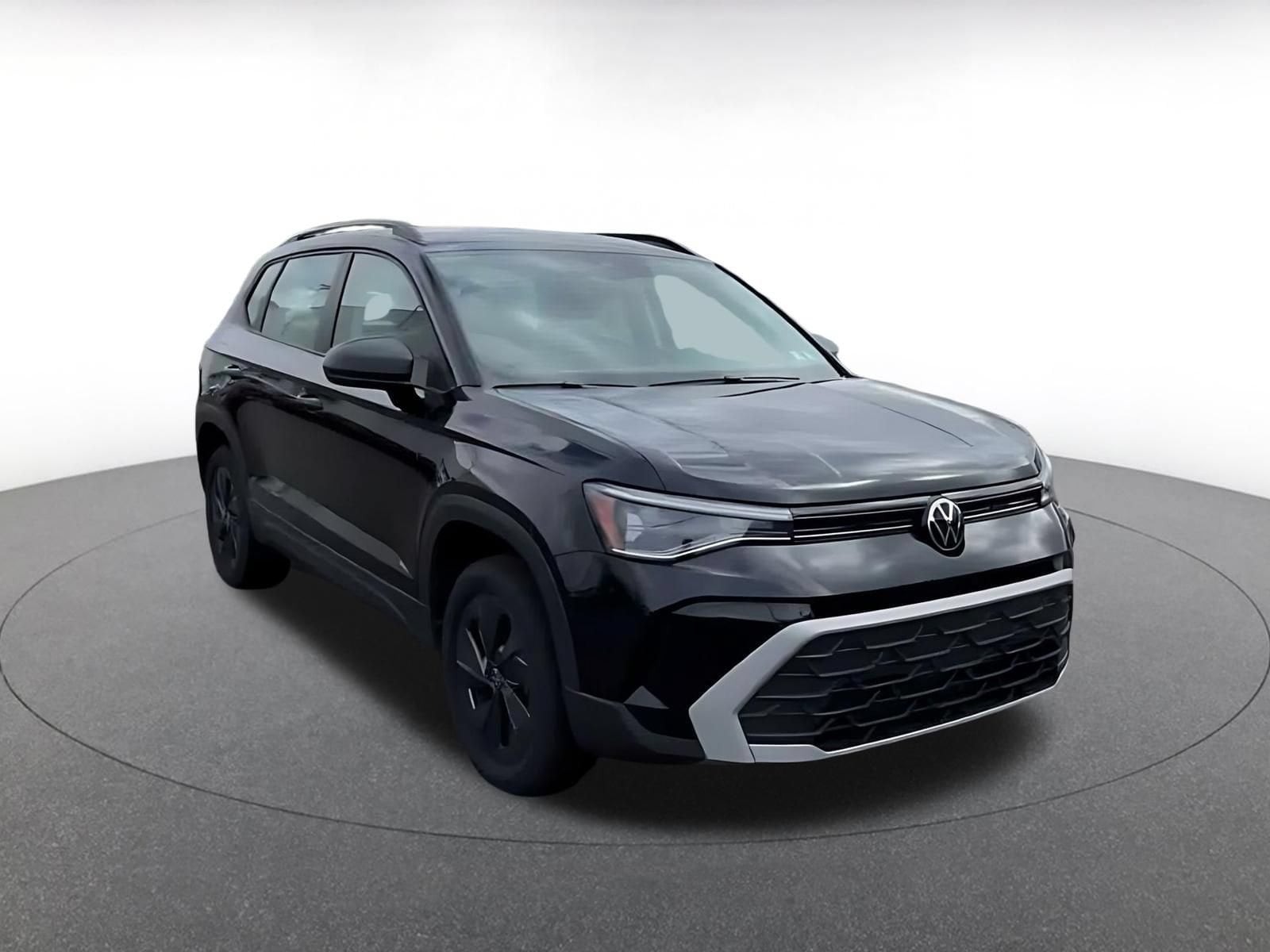 Thumbnail: 2026 Volkswagen Taos - 3