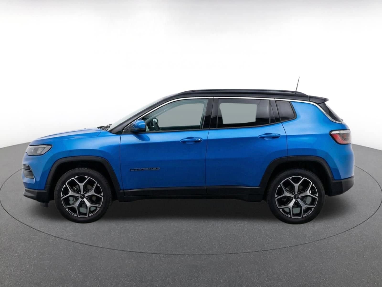 Thumbnail: 2025 Jeep Compass - 4