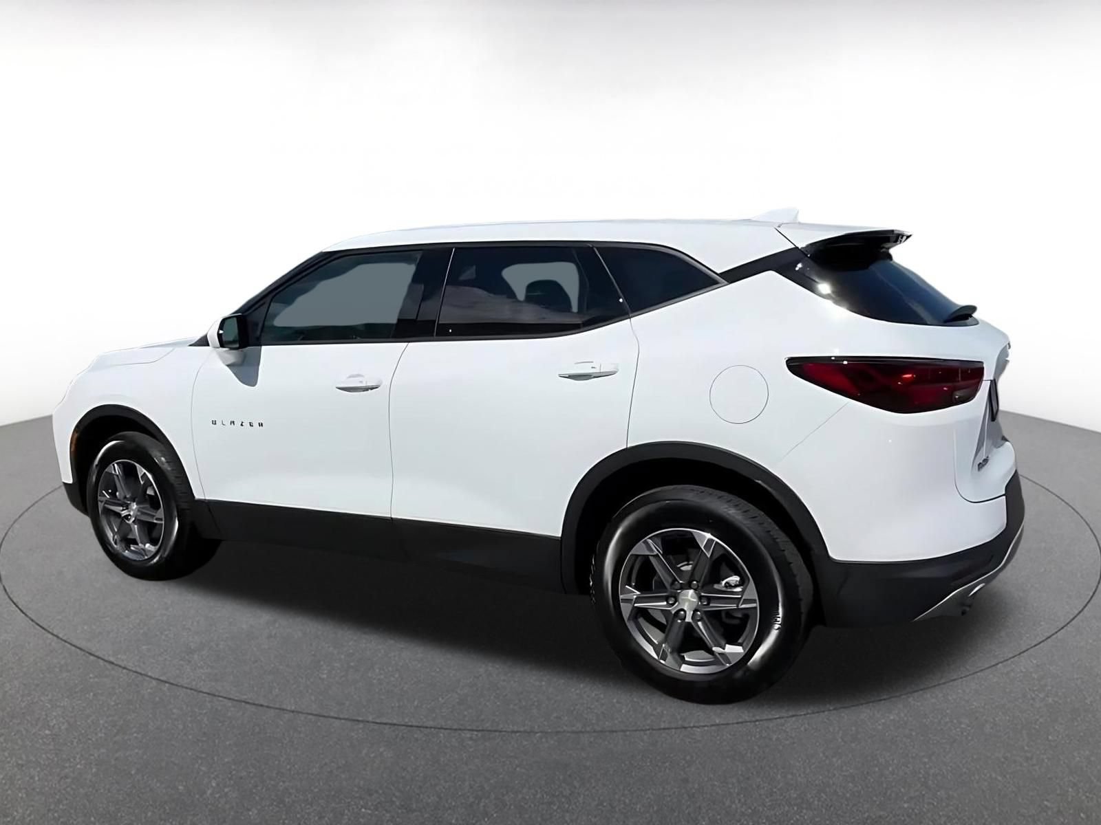 Thumbnail: 2026 Chevrolet Blazer - 9