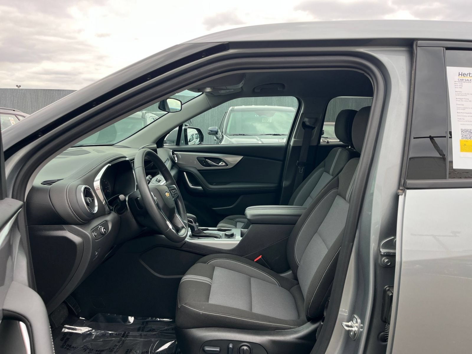 Thumbnail: 2026 Chevrolet Blazer - 27