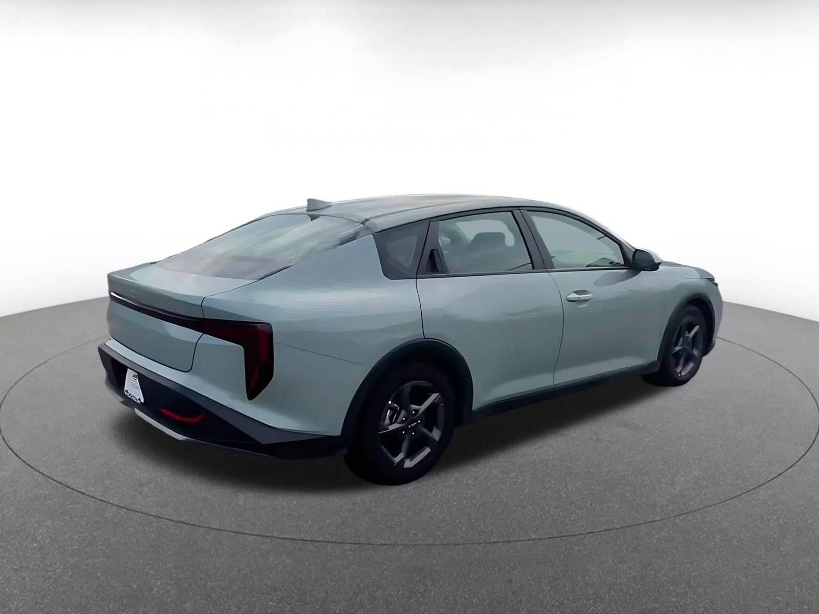 Thumbnail: 2025 Kia K4 - 13