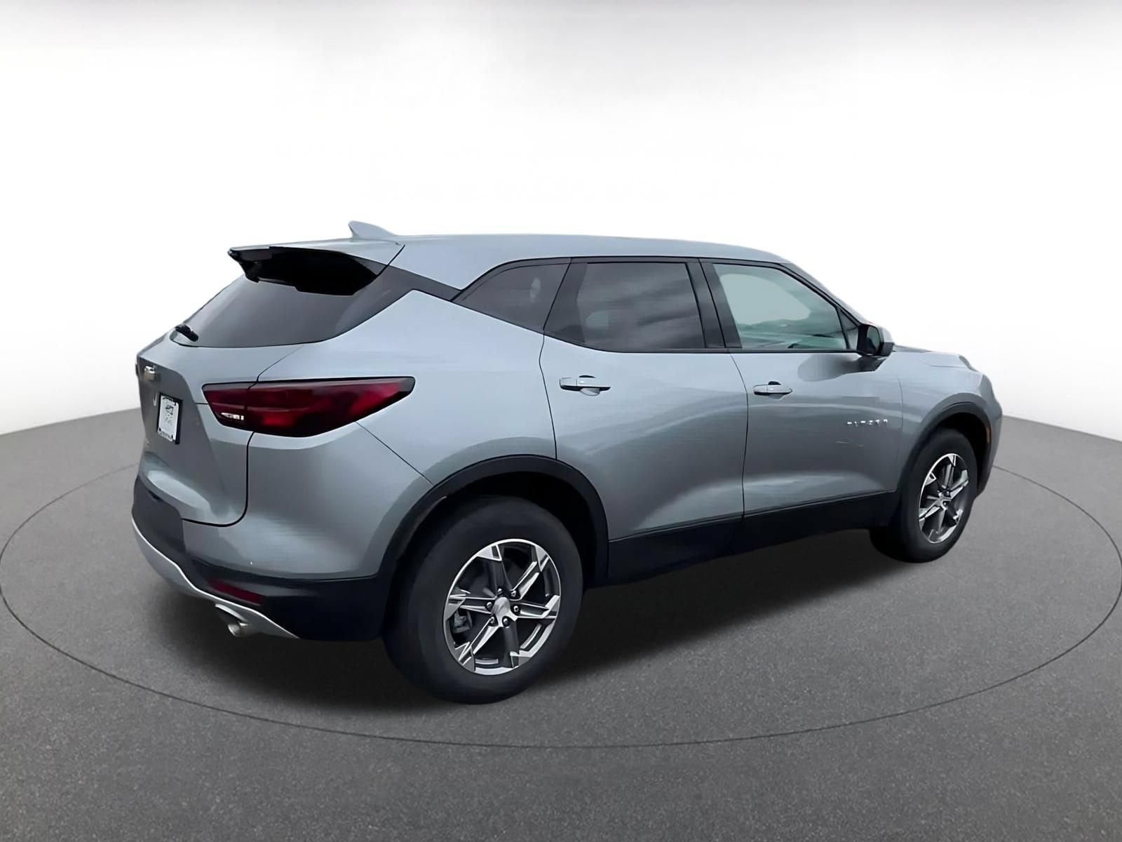 Thumbnail: 2026 Chevrolet Blazer - 14