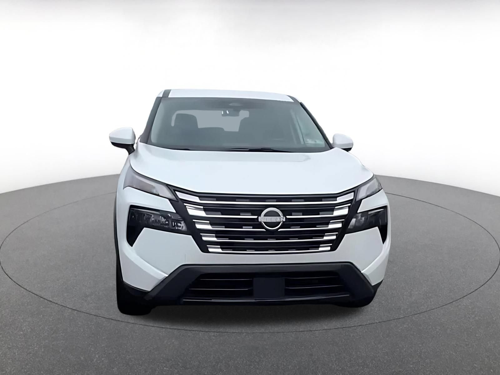Thumbnail: 2025 Nissan Rogue - 4