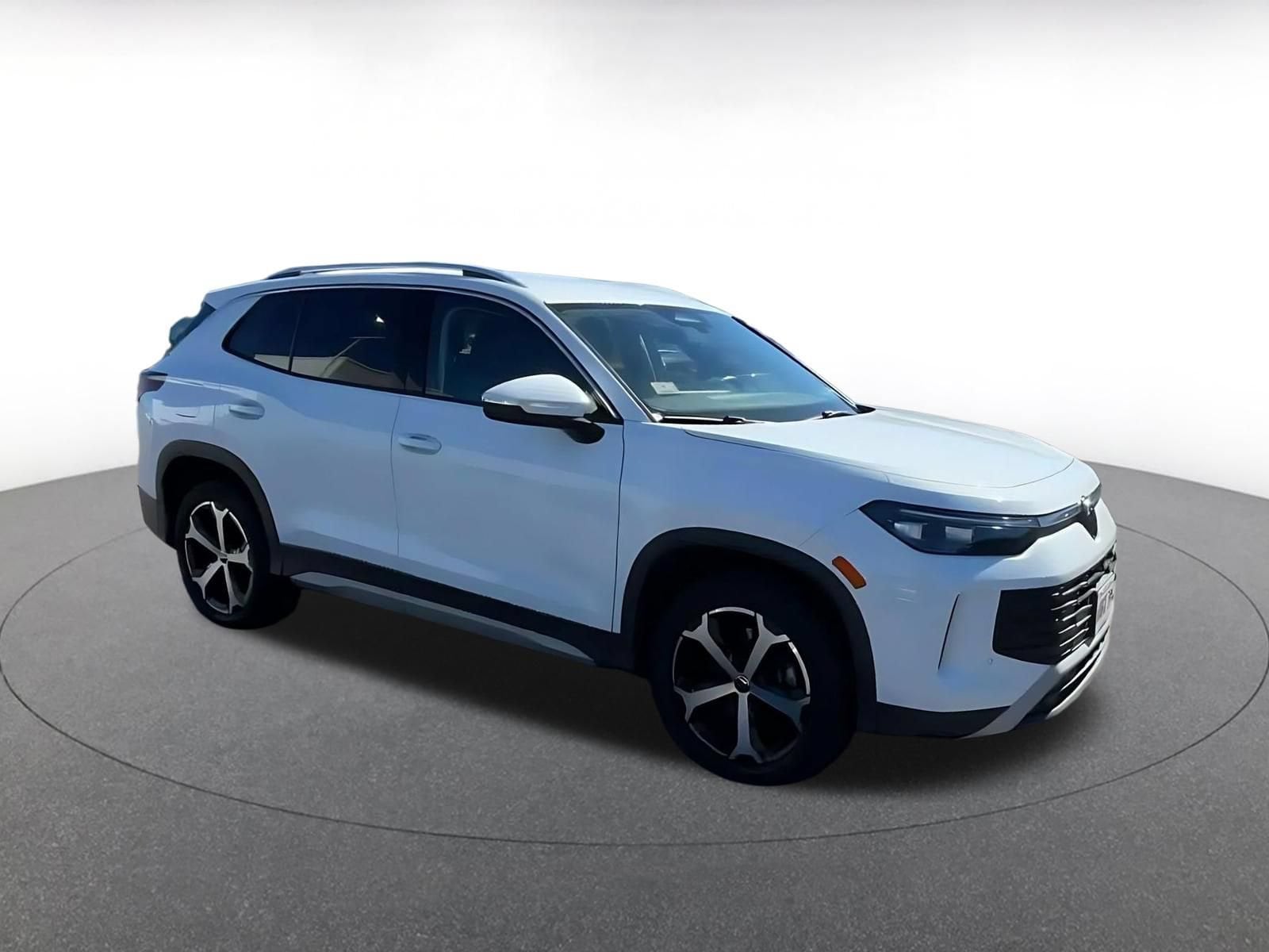 Thumbnail: 2026 Volkswagen Tiguan - 2