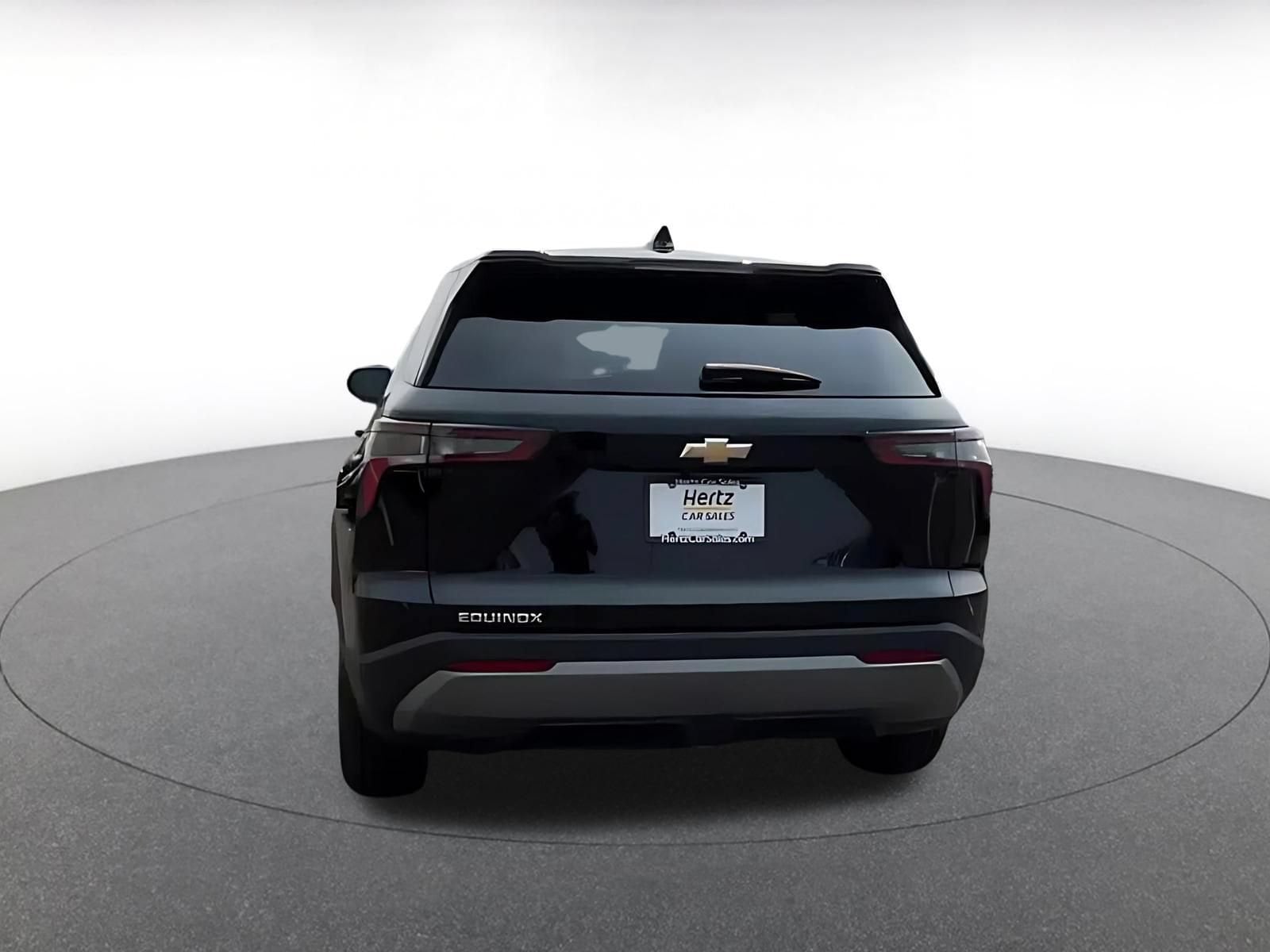 Thumbnail: 2025 Chevrolet Equinox - 10
