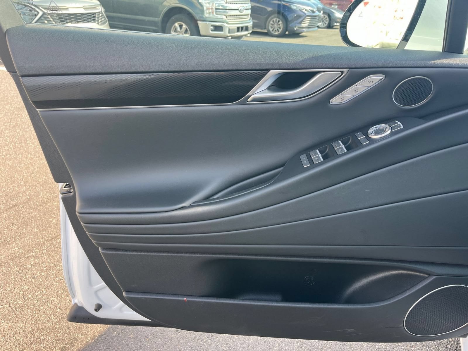 Thumbnail: 2026 Genesis G80 - 18