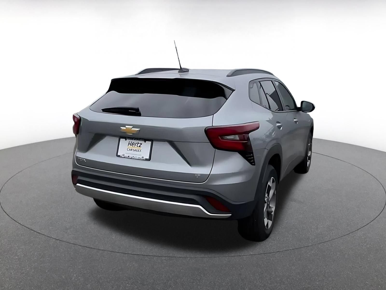 Thumbnail: 2025 Chevrolet Trax - 14