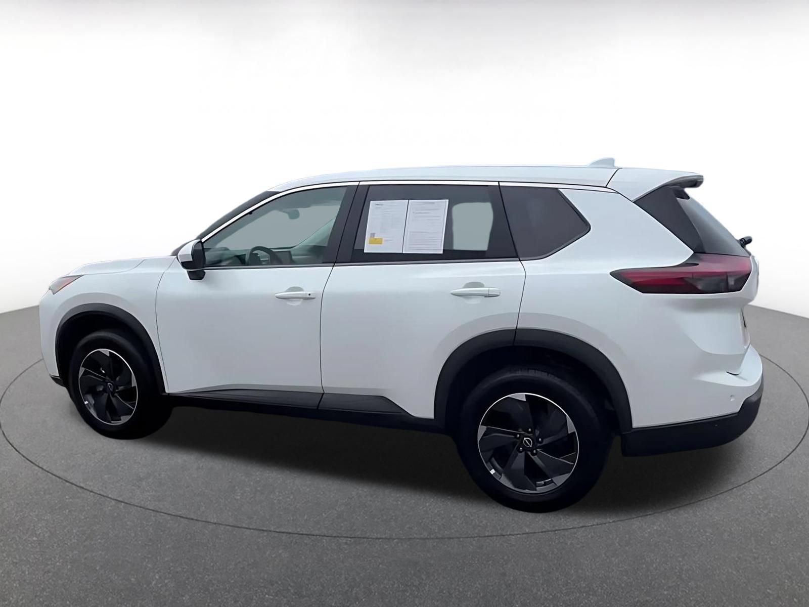 Thumbnail: 2025 Nissan Rogue - 9
