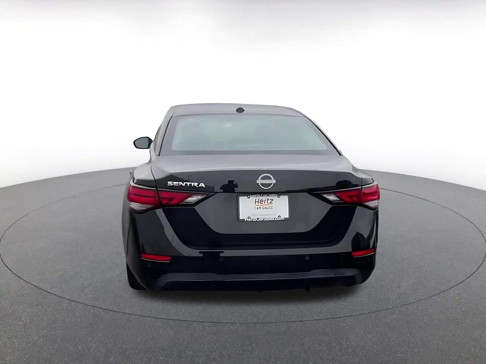 Thumbnail: 2025 Nissan Sentra - 12