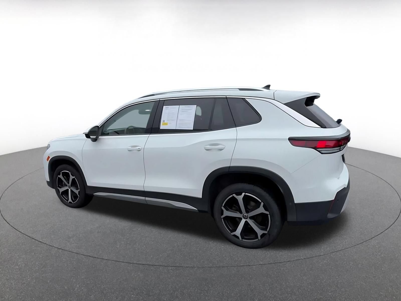 Thumbnail: 2026 Volkswagen Tiguan - 9