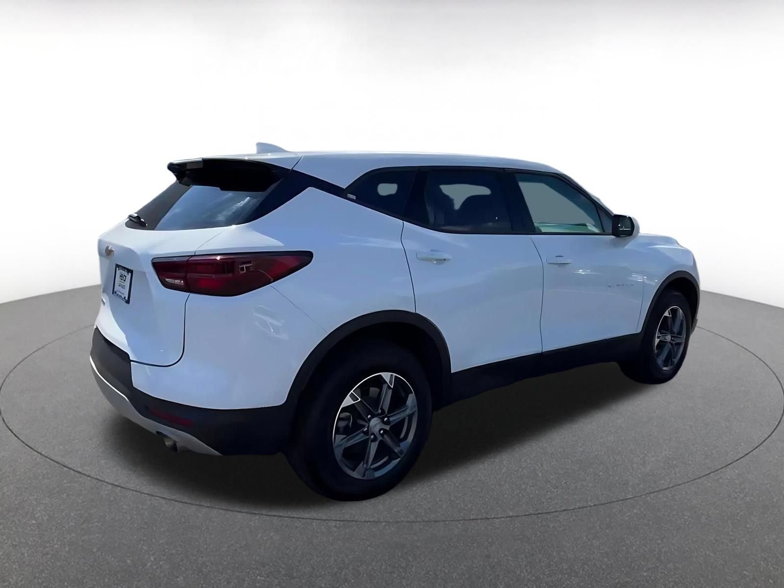 Thumbnail: 2026 Chevrolet Blazer - 14