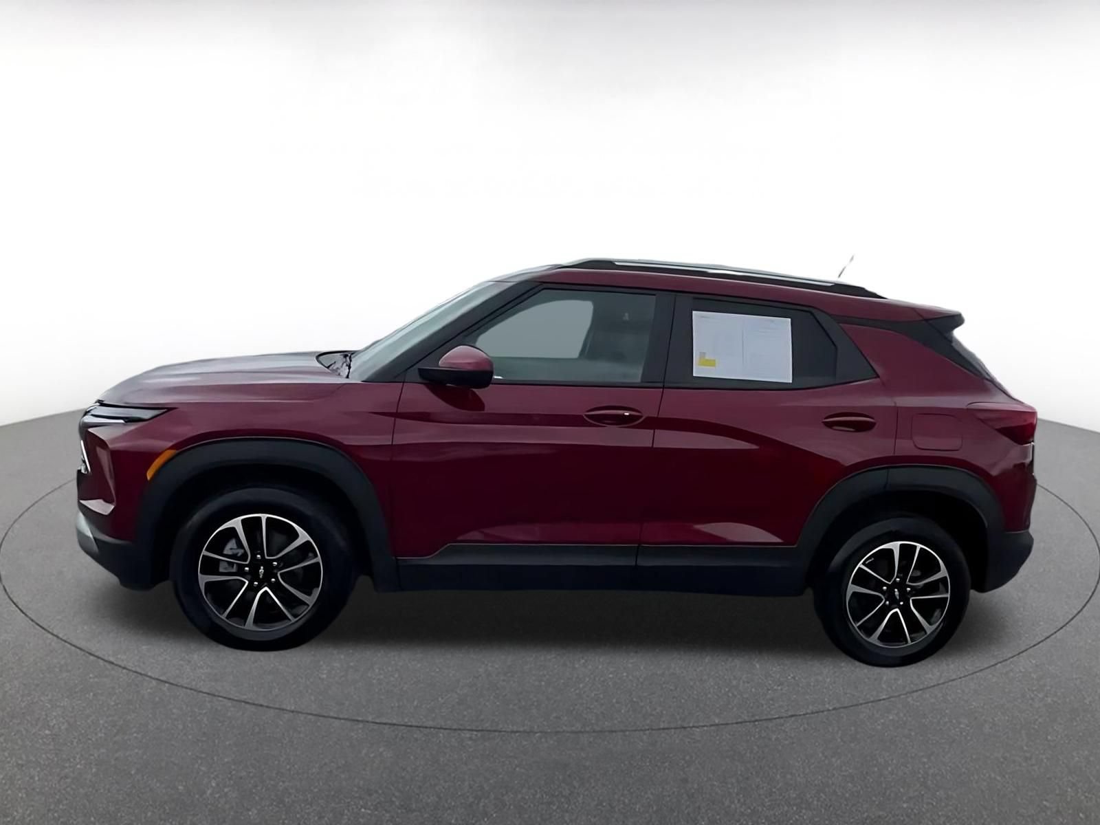 Thumbnail: 2025 Chevrolet TrailBlazer - 8