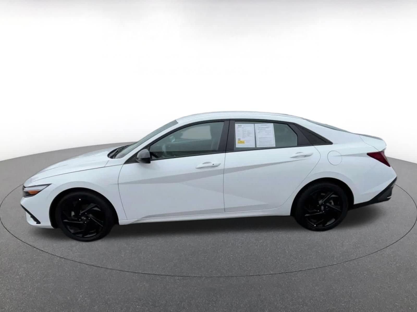 Thumbnail: 2026 Hyundai Elantra - 8
