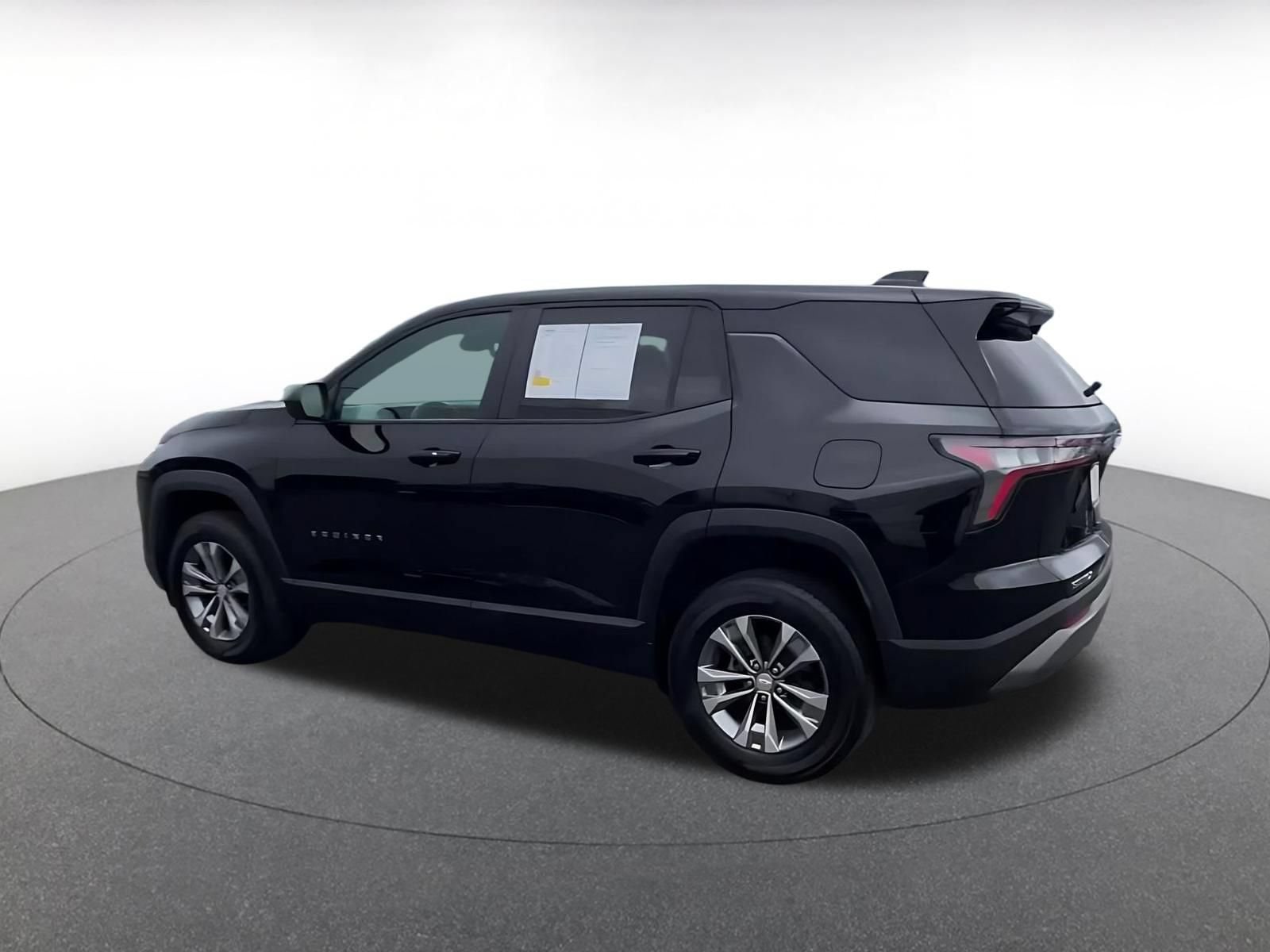 Thumbnail: 2025 Chevrolet Equinox - 9