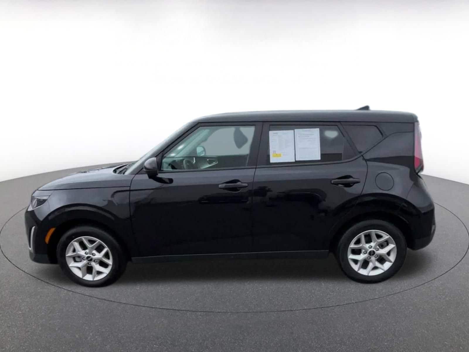 Thumbnail: 2025 Kia Soul - 8