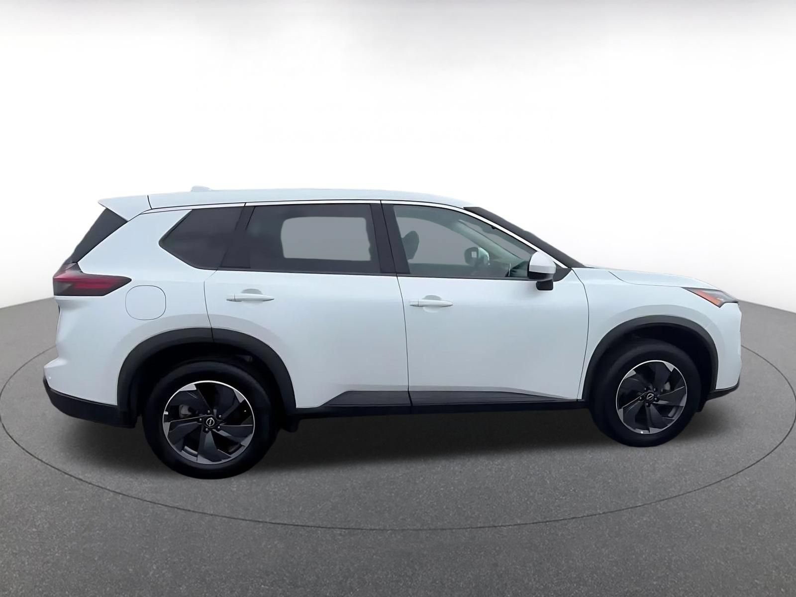 Thumbnail: 2025 Nissan Rogue - 15