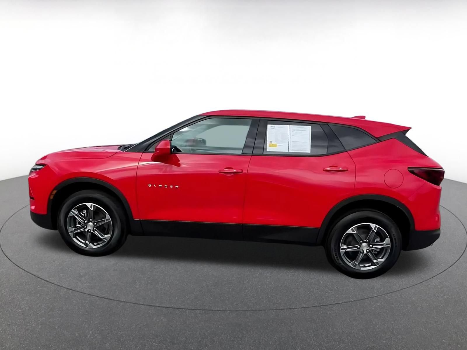 Thumbnail: 2026 Chevrolet Blazer - 8