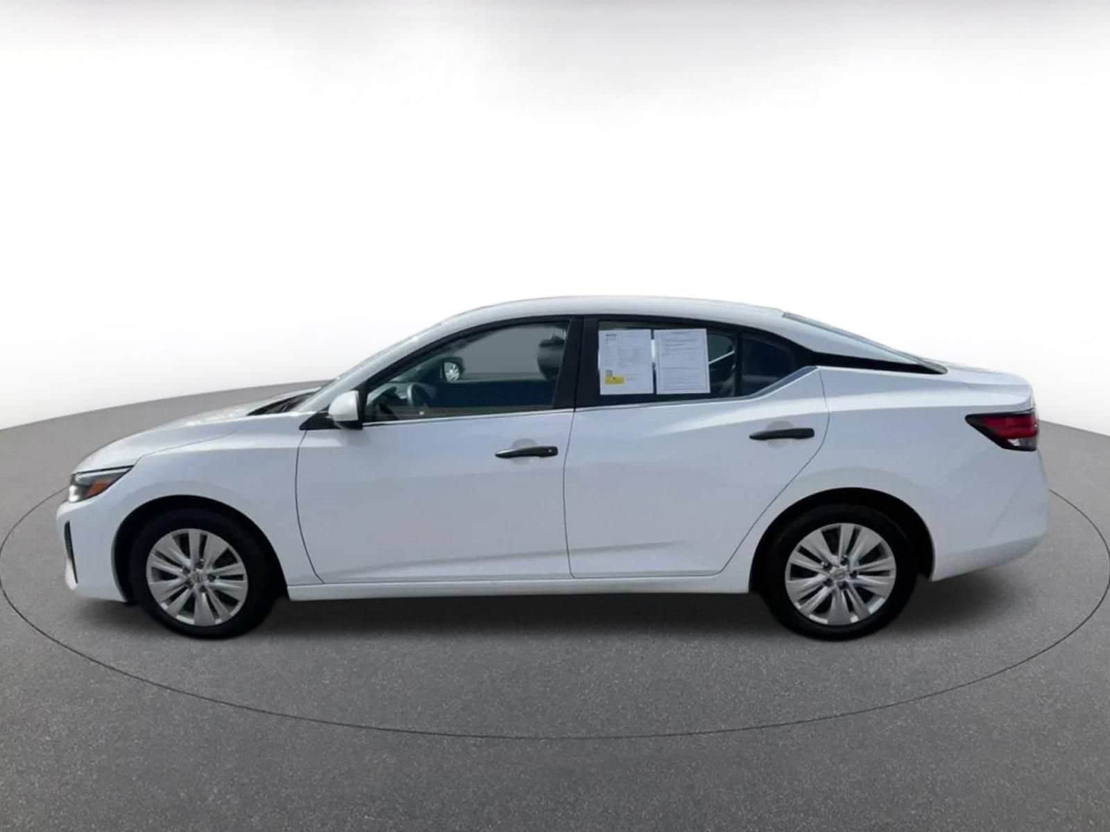 Thumbnail: 2025 Nissan Sentra - 8