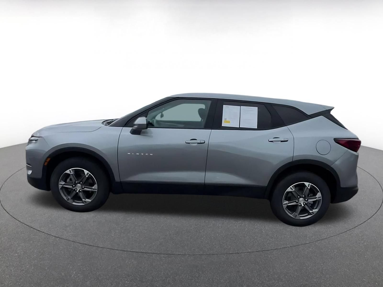 Thumbnail: 2026 Chevrolet Blazer - 8
