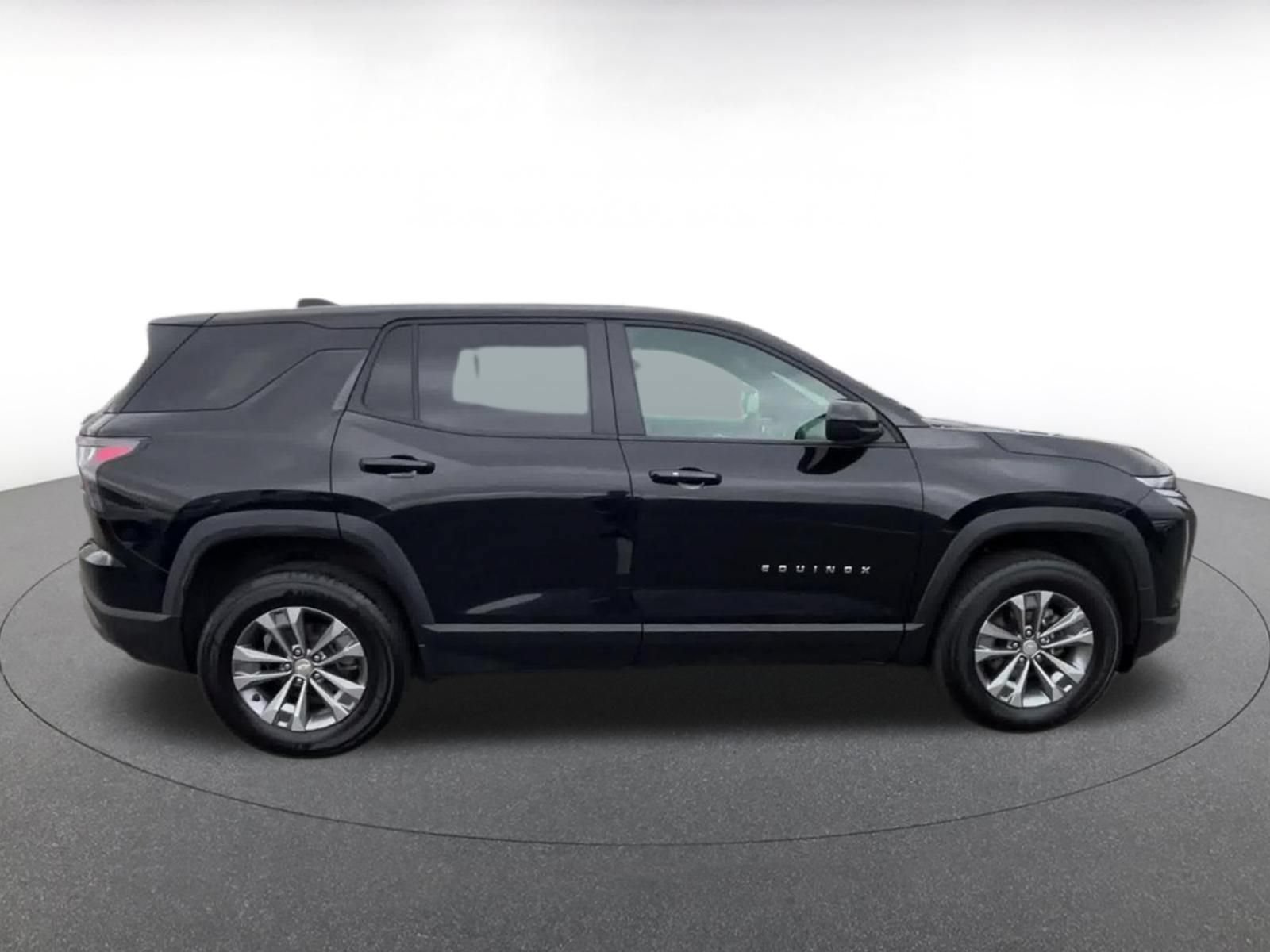 Thumbnail: 2025 Chevrolet Equinox - 15