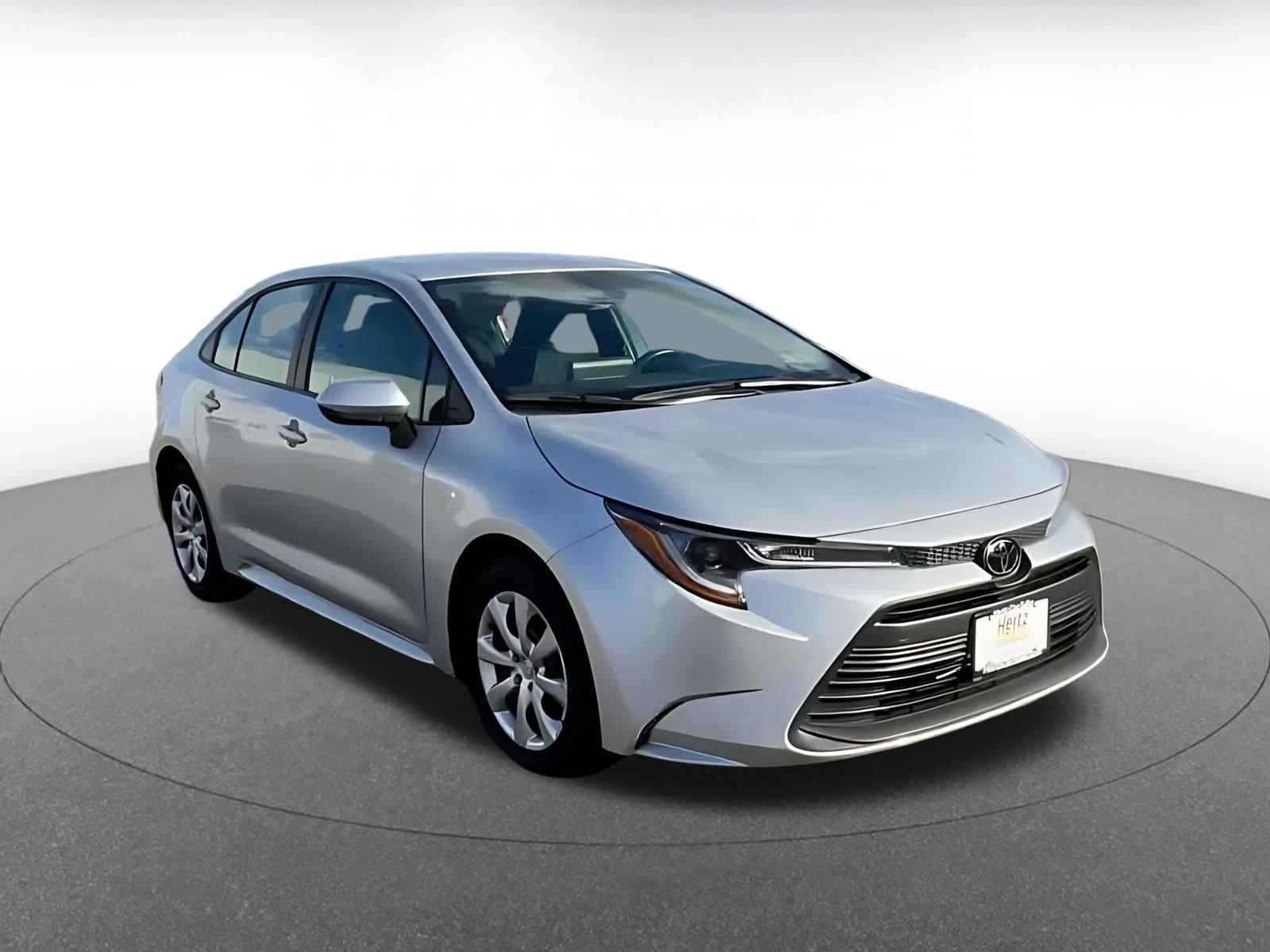 Thumbnail: 2025 Toyota Corolla - 3