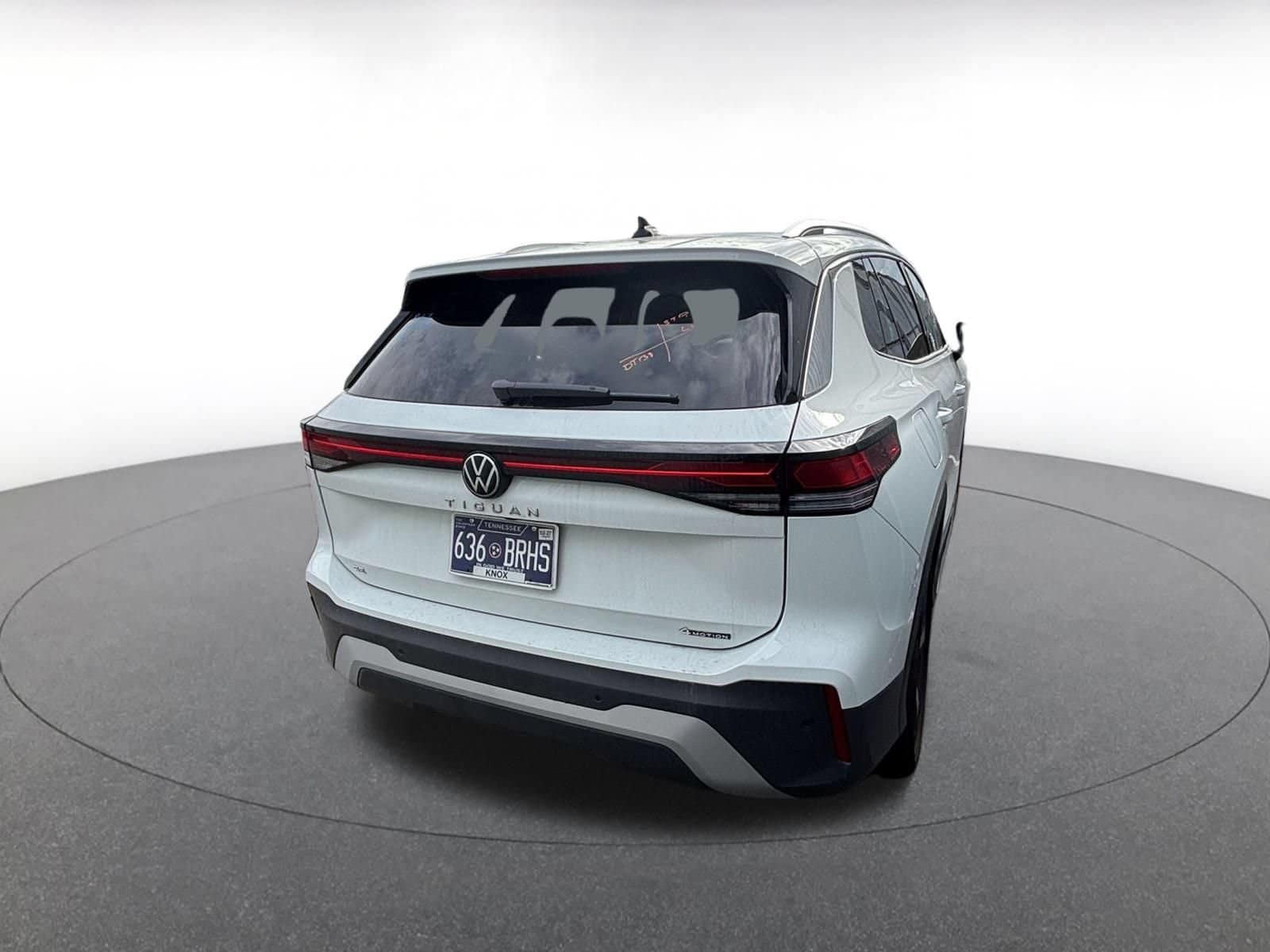 Thumbnail: 2026 Volkswagen Tiguan - 10