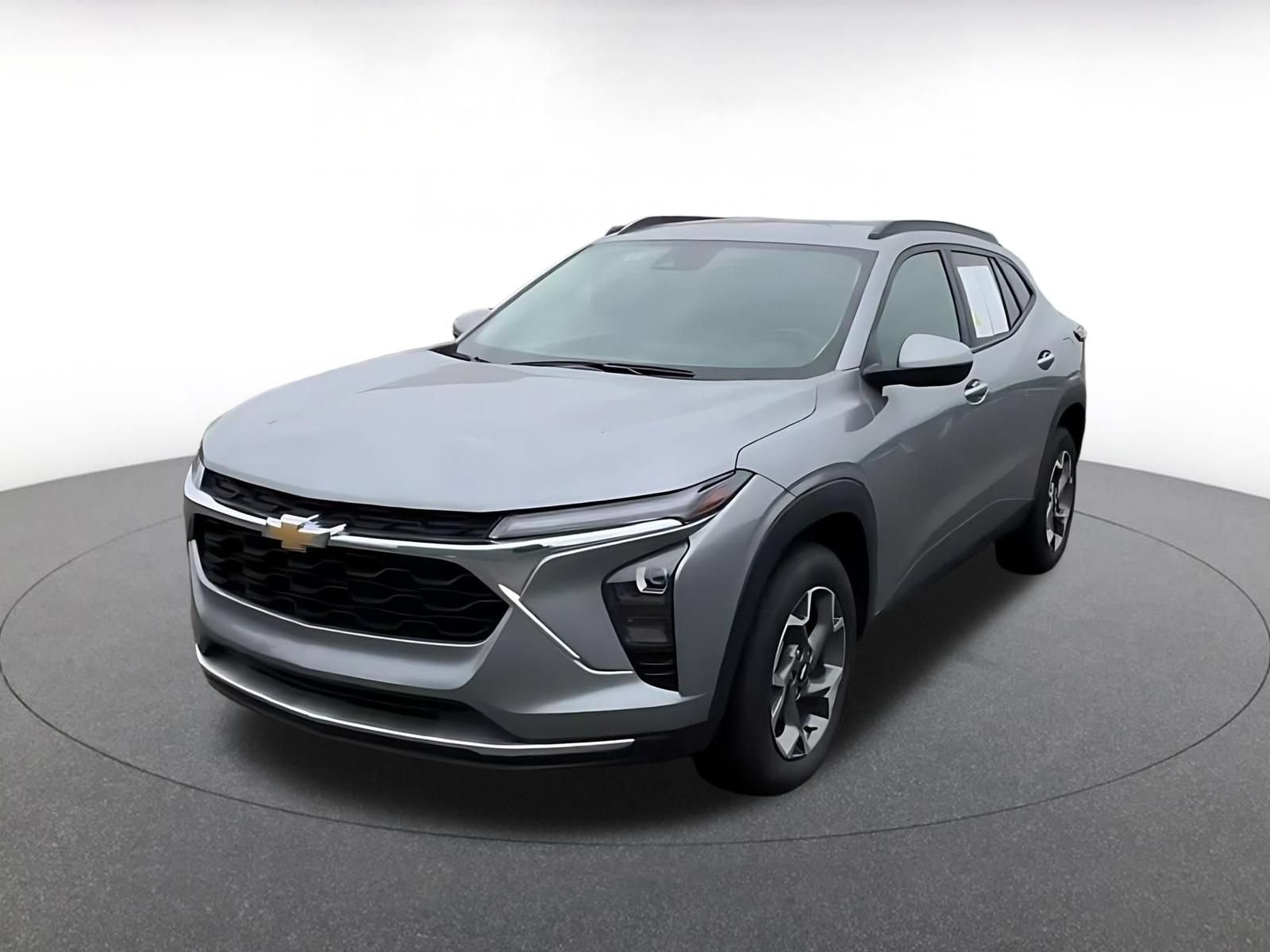 Thumbnail: 2025 Chevrolet Trax - 6