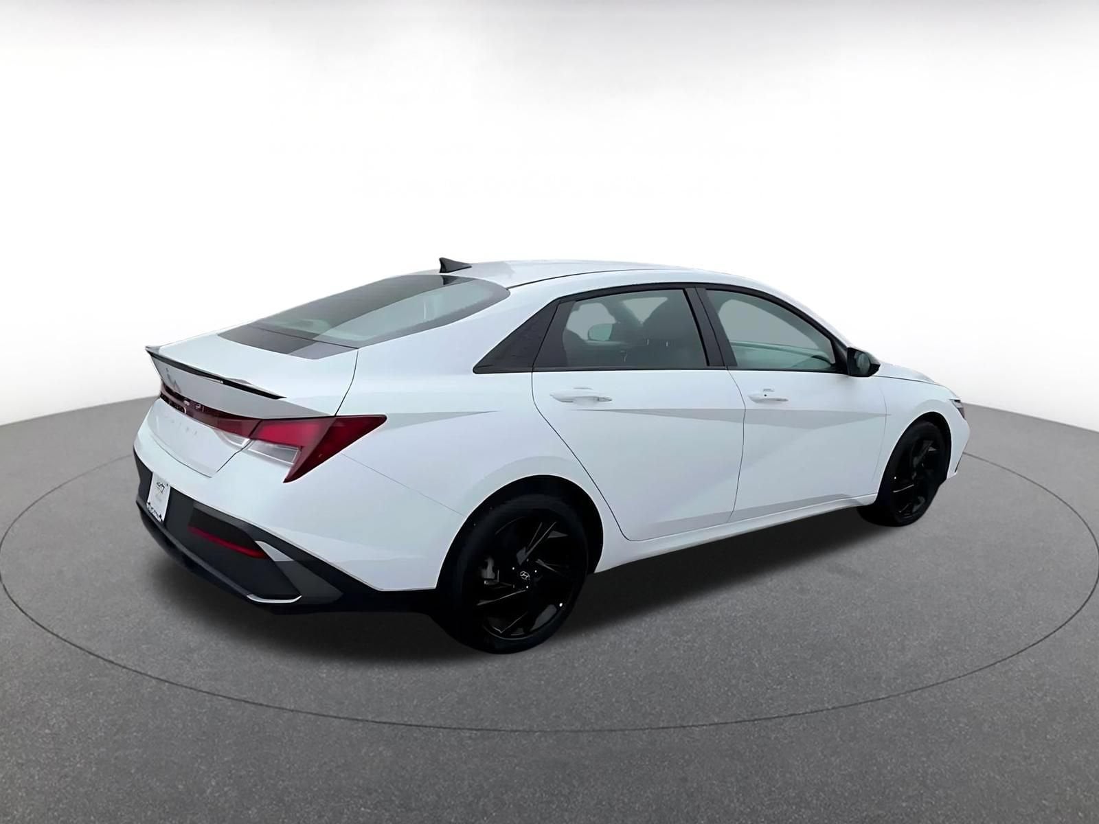 Thumbnail: 2026 Hyundai Elantra - 14