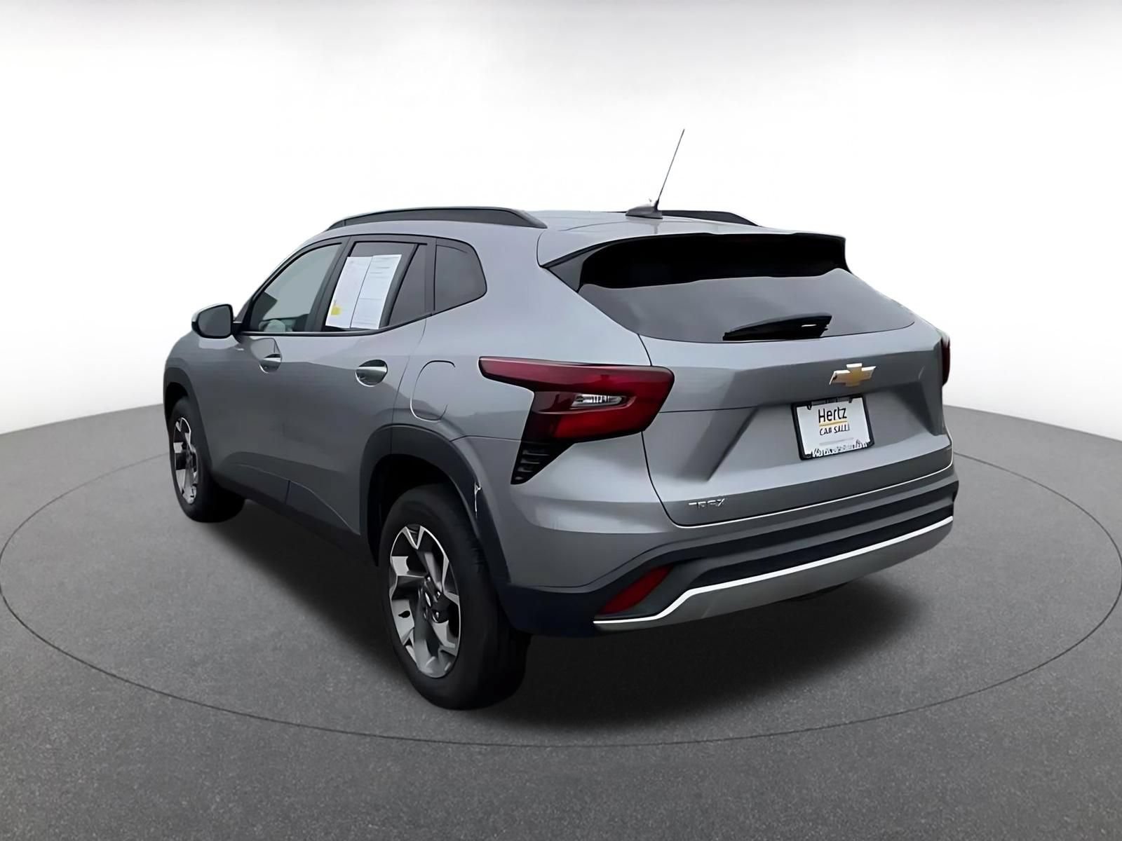 Thumbnail: 2025 Chevrolet Trax - 10