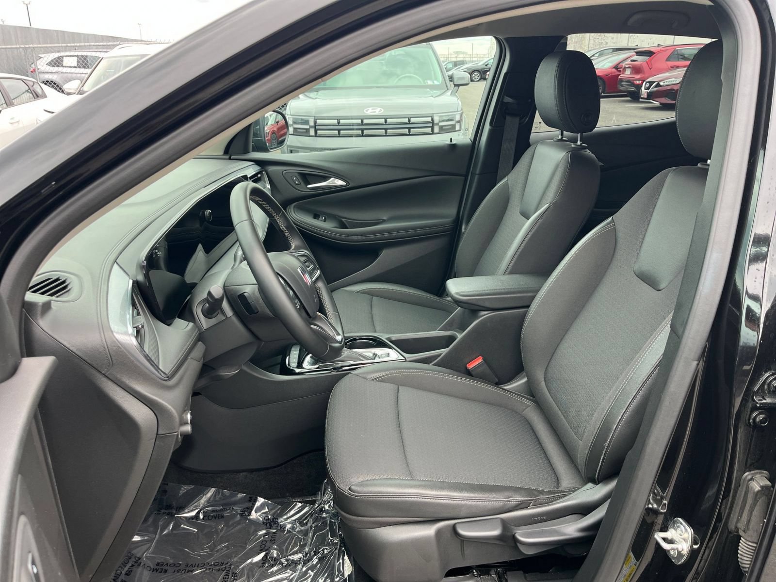 Thumbnail: 2025 Buick Encore GX - 35